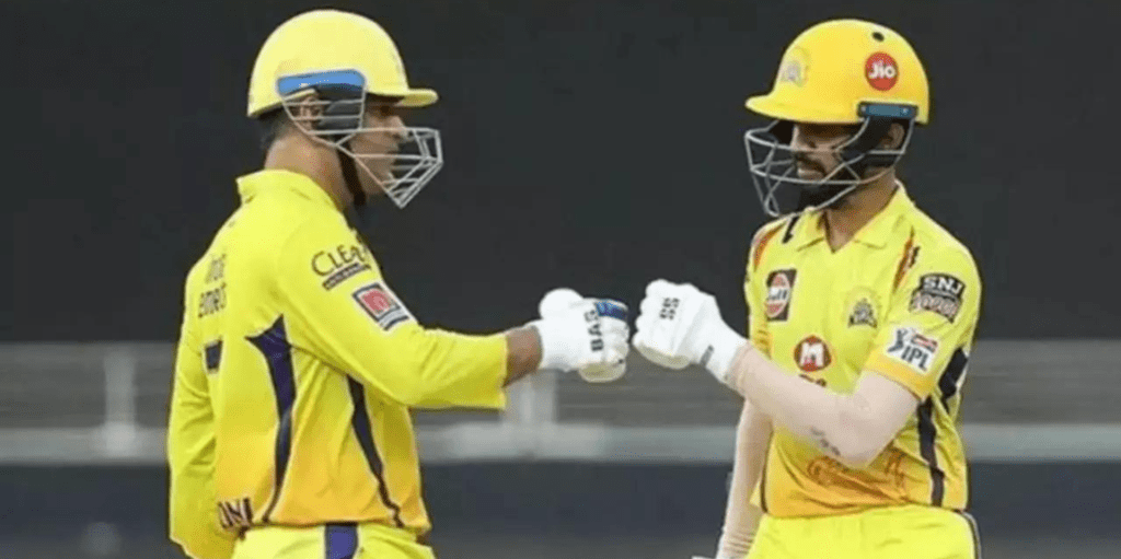 Why did Dhoni suddenly leave the captaincy of CSK, who gave the captaincy to Ruturaj